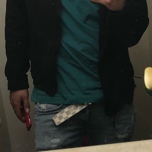 Meet your Posher, Jay